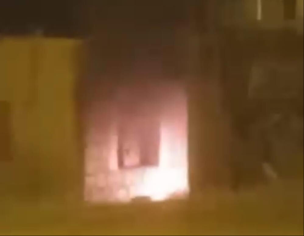 Mahalle ortasında el yapımı patlayıcı patladı! Korku dolu anların görüntüsü ortaya çıktı Mahalle ortasında el yapımı patlayıcı patladı! Korku dolu anların görüntüsü ortaya çıktı - 2. Resim