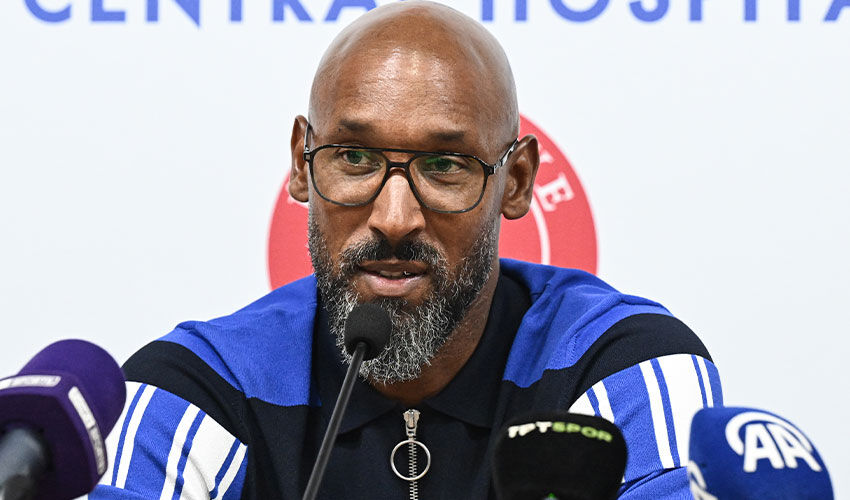 Anelka ile Tuncay Şanlı, yıllar sonra TFF 1. Lig ekibinde buluştu Anelka ile Tuncay Şanlı, yıllar sonra TFF 1. Lig ekibinde buluştu - 2. Resim