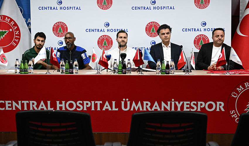 Anelka ile Tuncay Şanlı, yıllar sonra TFF 1. Lig ekibinde buluştu Anelka ile Tuncay Şanlı, yıllar sonra TFF 1. Lig ekibinde buluştu - 1. Resim