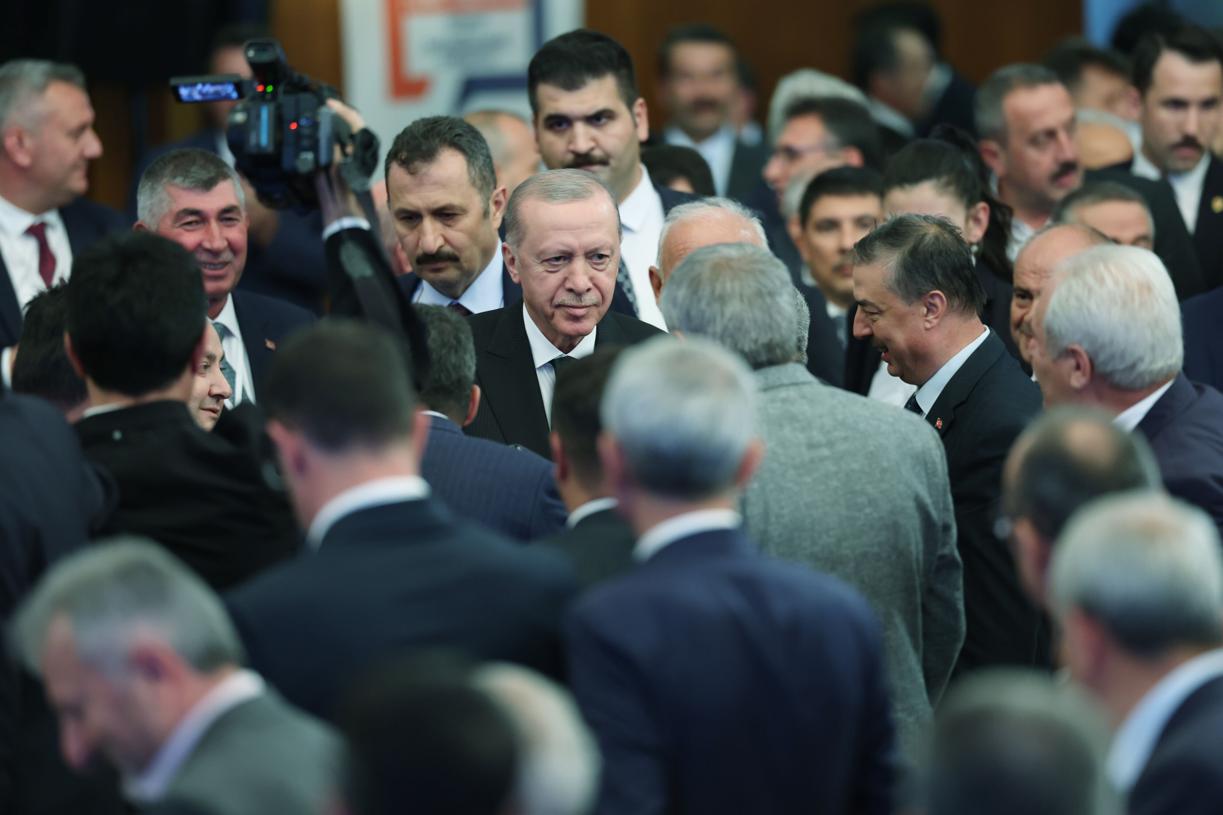 Cumhurbaşkanı Erdoğan'dan muhalefetin zamlarına sert tepki: 'Bedava yapacağız' dedikleri hizmetlerde astronomik fiyat artışlarına gittiler Cumhurbaşkanı Erdoğan'dan muhalefetin zamlarına sert tepki: 'Bedava yapacağız' dedikleri hizmetlerde astronomik fiyat artışlarına gittiler - 1. Resim