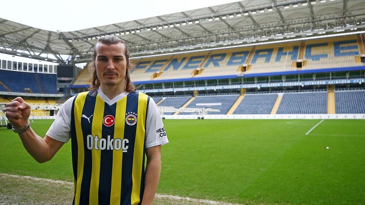 Fenerbahçe geçen sezon kiralık oynayan Çağlar’ın bonservisini aldı