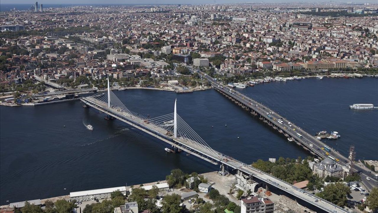 Haliç Köprüsü'nün Kadıköy yönü asfalt yenileme çalışması nedeniyle 8 Temmuz'a kadar kapalı olacak - Haberler