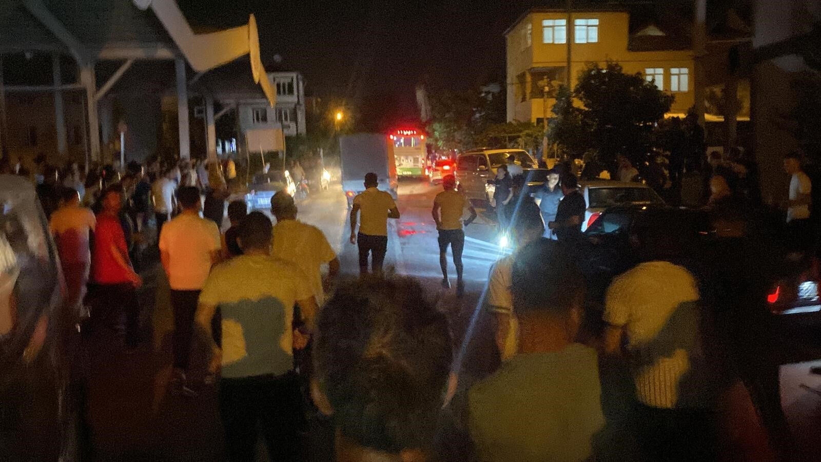 AK Parti'den Kayseri'deki provokasyona ilişkin açıklama: İki ülkedeki olayların üst aklı aynı - 3. Resim