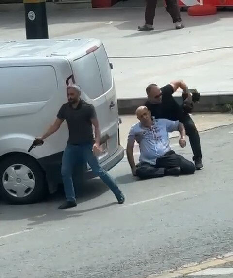 AK Partili isme silahlı saldırı! Eski belediye başkanı Ahmet Naci Aytemiz çatışmada hayatını kaybetti AK Partili isime silahlı saldırı! Eski belediye başkanı Ahmet Naci Aytemiz çatışmada hayatını kaybetti - 2. Resim