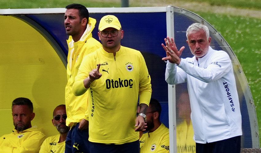 Fenerbahçe'de 6 isimle yollar ayrılıyor! Mourinho'nun gözüne giremediler - 1. Resim