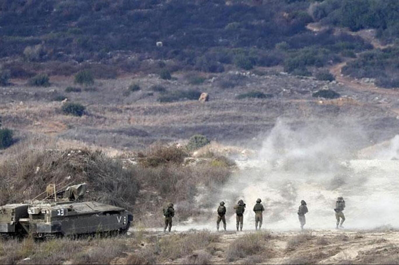 İsrail'in kara operasyonu tehdidi Filistinlileri Han Yunus'tan göçe zorladı - 2. Resim