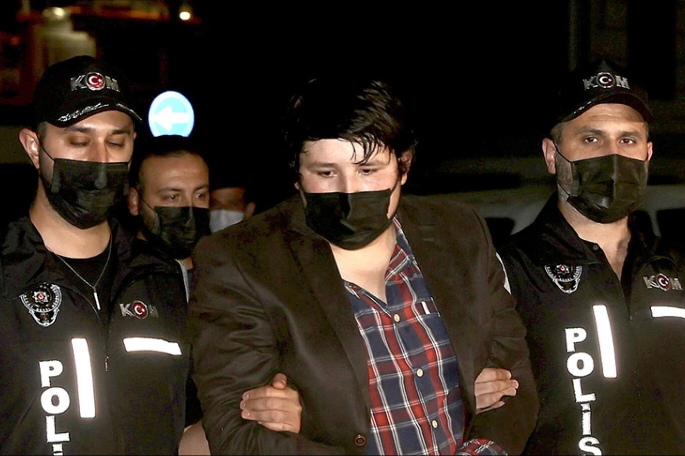 Tosuncuk Mehmet Aydın Çiftlik Bank mağdurlarının zararını kendi imkanlarıyla gidereceğini söyledi Tosuncuk Mehmet Aydın Çiftlik Bank mağdurlarının zararını kendi imkanlarıyla gidereceğini söyledi - 1. Resim