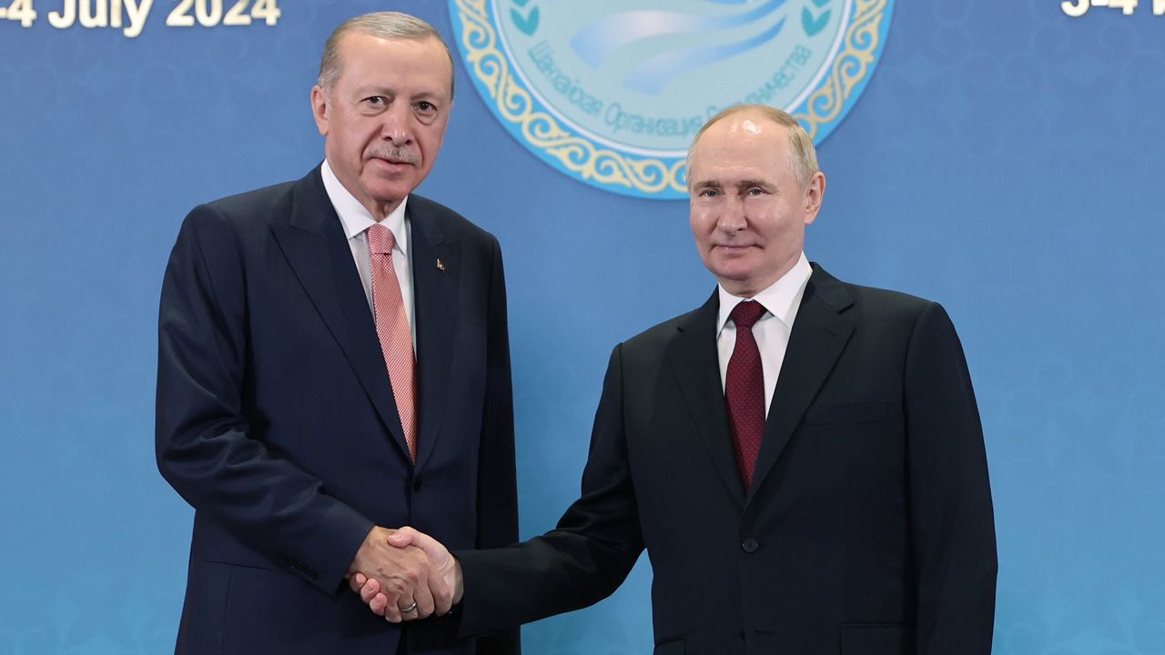 Astana'da Cumhurbaşkanı Erdoğan-Putin zirvesi: İlk hedef Akkuyu - Politika