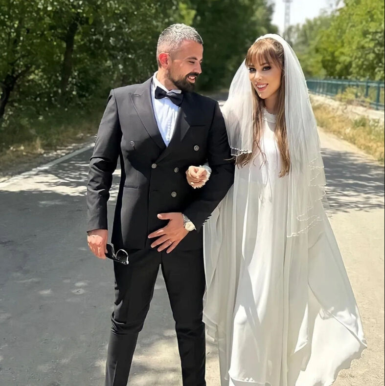 Tuğçe Tayfur'a haciz şoku... Başı eşinin borçlarıyla dertte... - 1. Resim