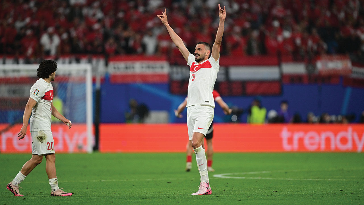 UEFA'dan Merih Demiral'ın bozkurt sevincine soruşturma - 2. Resim