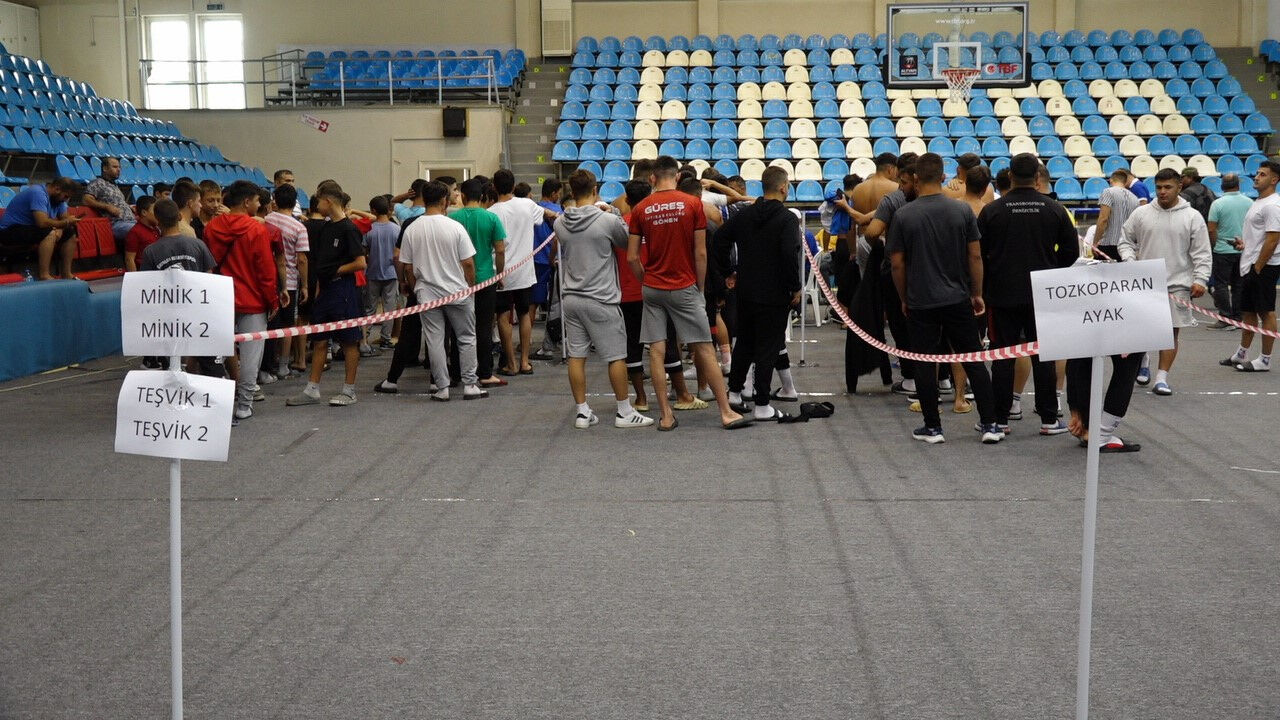 663. Tarihi Kırkpınar Yağlı Güreşleri, bugün Sarayiçi Er Meydanı'nda başlıyor 663. Tarihi Kırkpınar Yağlı Güreşleri, bugün Sarayiçi Er Meydanı'nda başlıyor - 2. Resim