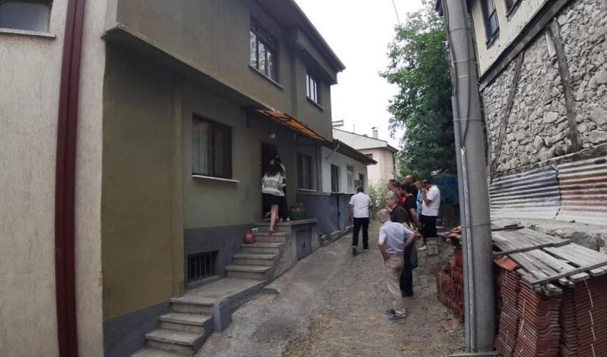 72 yaşındaki Mehmet Bengüboz evinde ölü bulundu - 1. Resim