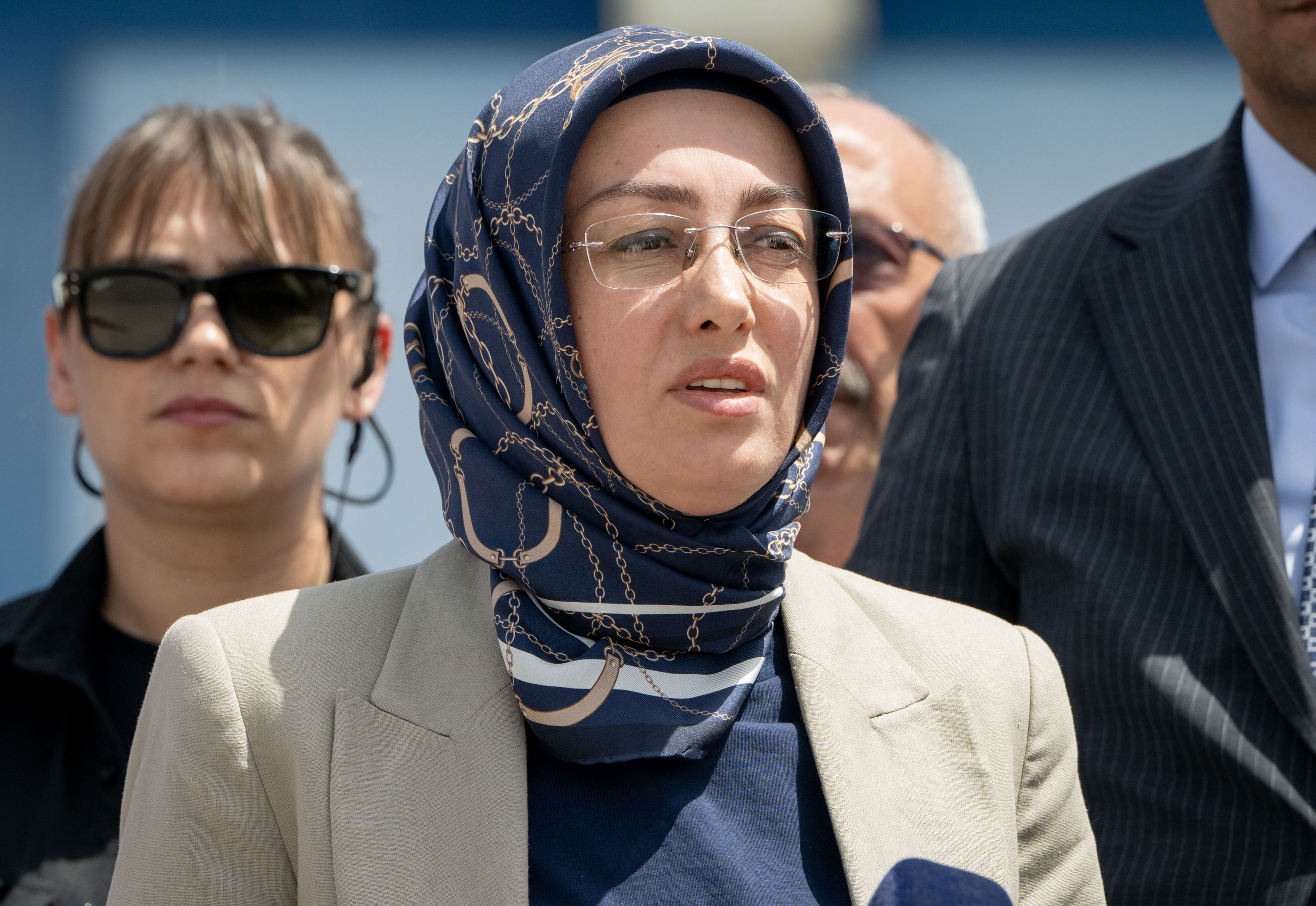 Ayşe Ateş'in beklenen ifadesi! İlk kez bazı siyasetçilerin adını verdi Ayşe Ateş'in beklenen ifadesi! İlk kez bazı siyasetçilerin adını verdi - 2. Resim