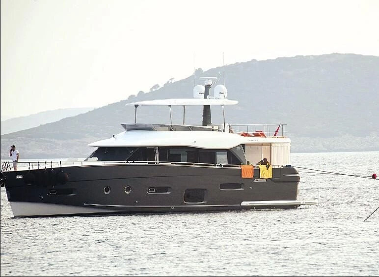 Cem Yılmaz teknesini rekor fiyata sattı! Duyanların ağzı açık kaldı - 2. Resim