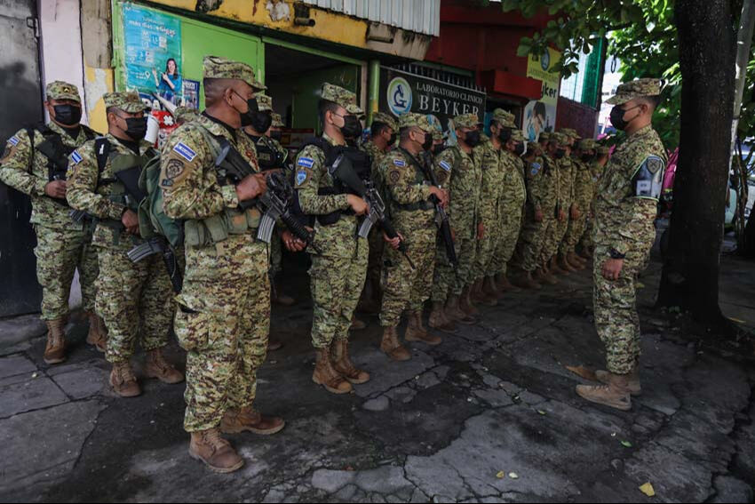 El Salvador'da dang hummasına karşı ordu sahaya çıktı! El Salvador'da dang hummasına karşı ordu sahaya çıktı! - 1. Resim