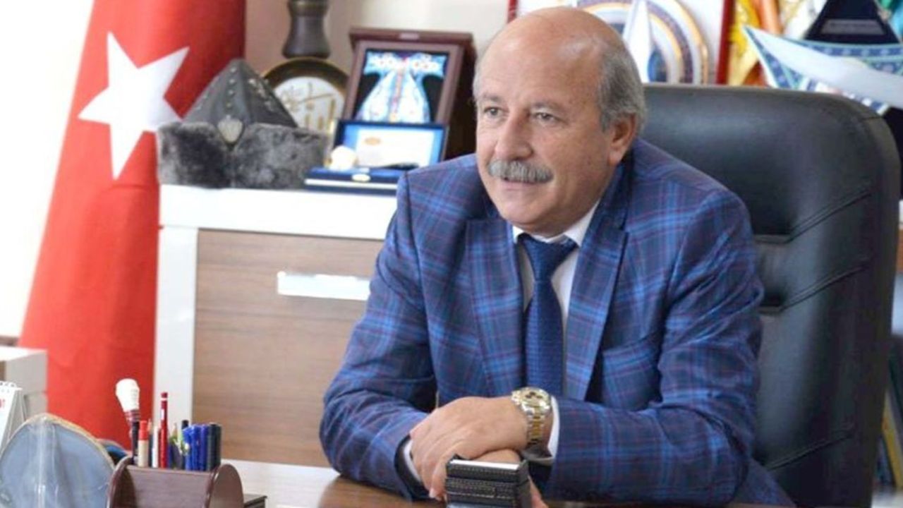 İyi Parti'den istifa eden Halil Aydoğdu, 2019'da Bilecik Söğüt Belediye Başkan adayı olmuştu fakat seçilememişti - Haberler