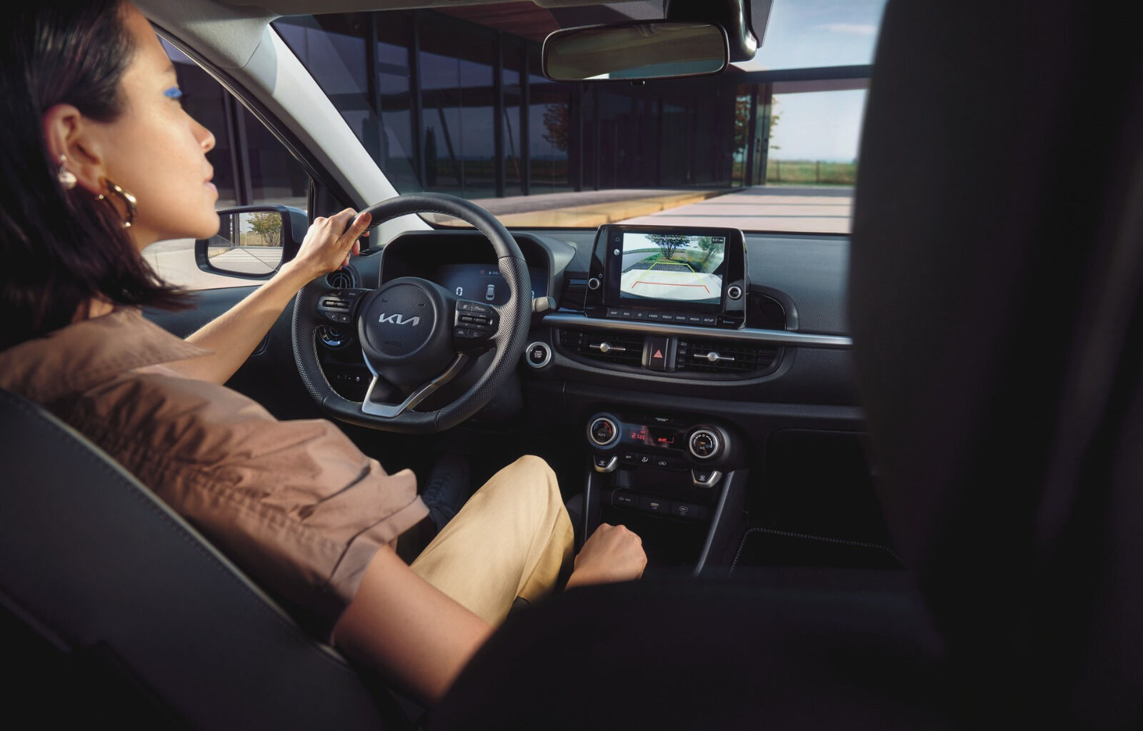 Kia Picanto makyajlandı ve Türkiye'de satışa sunuldu! Kia Picanto makyajlandı ve Türkiye'de satışa sunuldu! - 2. Resim