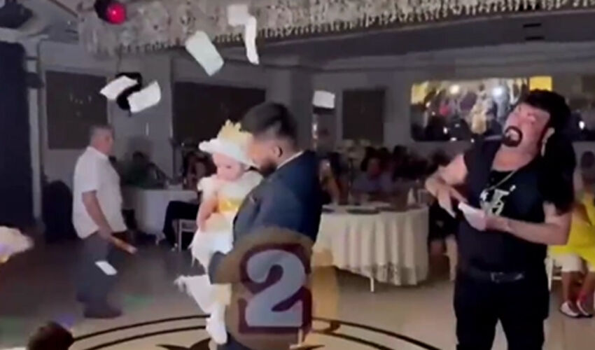 Kobra Murat’tan torununun doğum gününde tepki çeken davranış! Eleştiriler sonrası özür diledi - 2. Resim