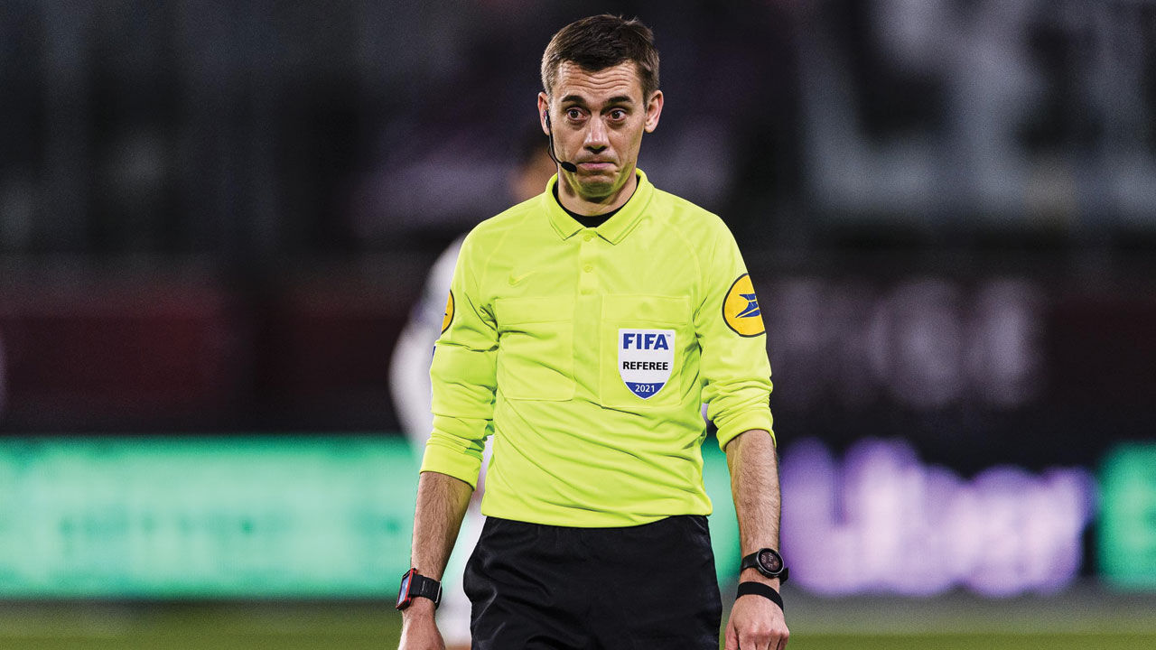 Türkiye-Hollanda maçının hakemi Fransız Clement Turpin - 1. Resim