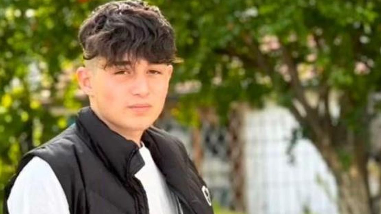 Denizli’de sır ölüm: Ahmet Durmuş genç yaşta vefat etti - Gündem