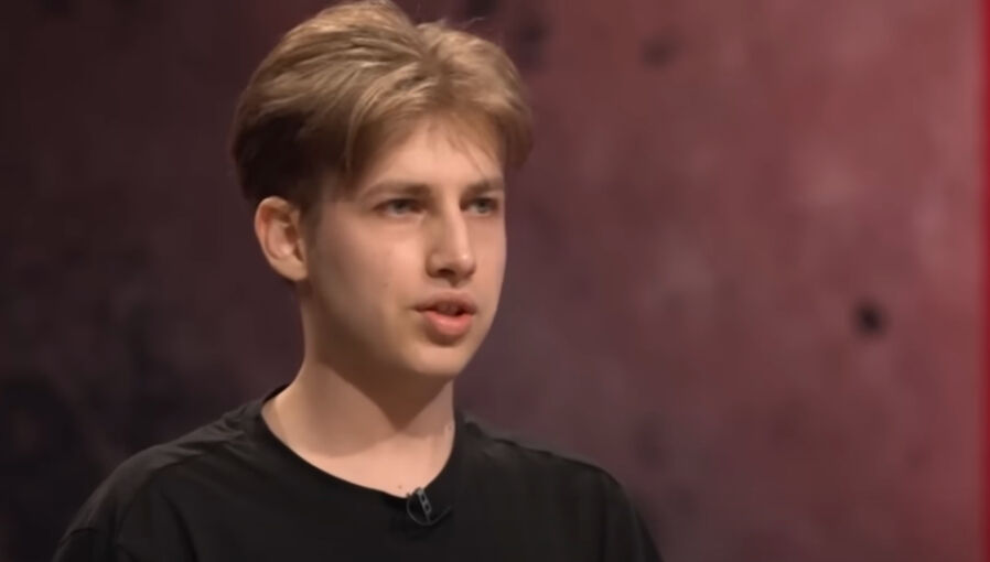 Masterchef Emir Aydoğmuş, 23 yaşında olmasına rağmen 8 senedir mutfakta çalışıyor - 1. Resim