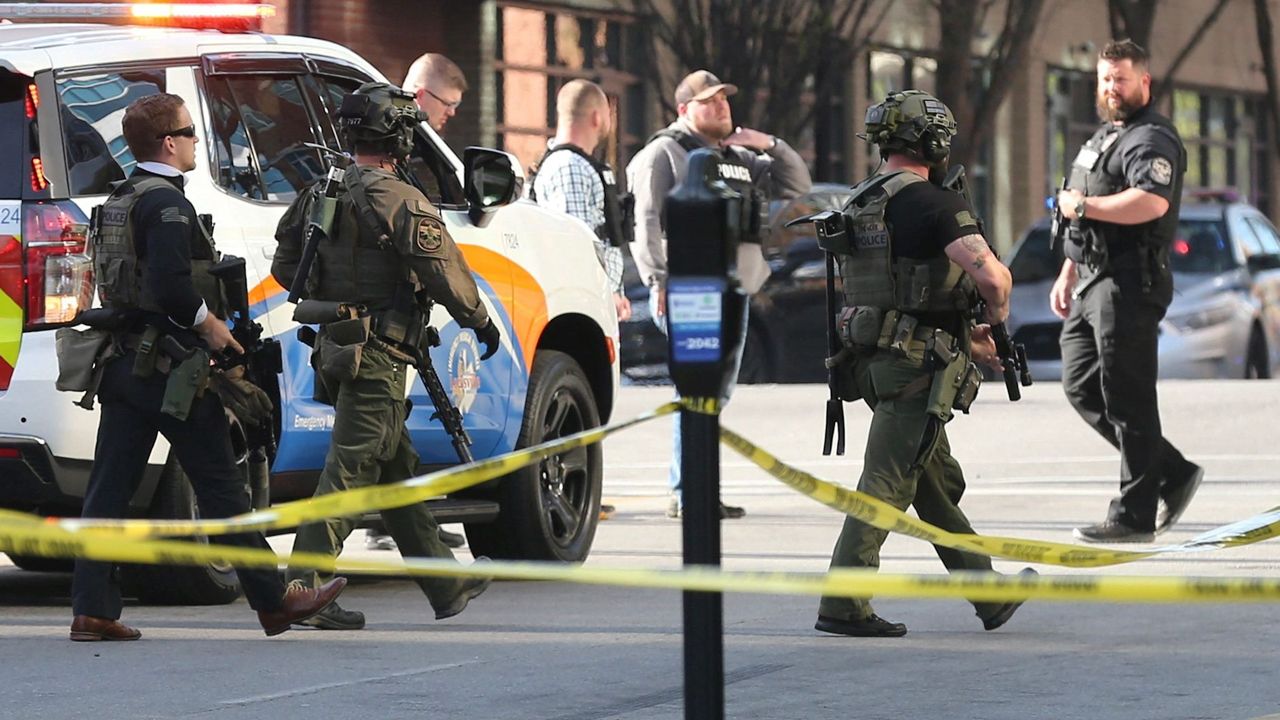 ABD'de korkutan silahlı saldırıda 4 kişi öldü çok sayıda yaralı var - Dünya