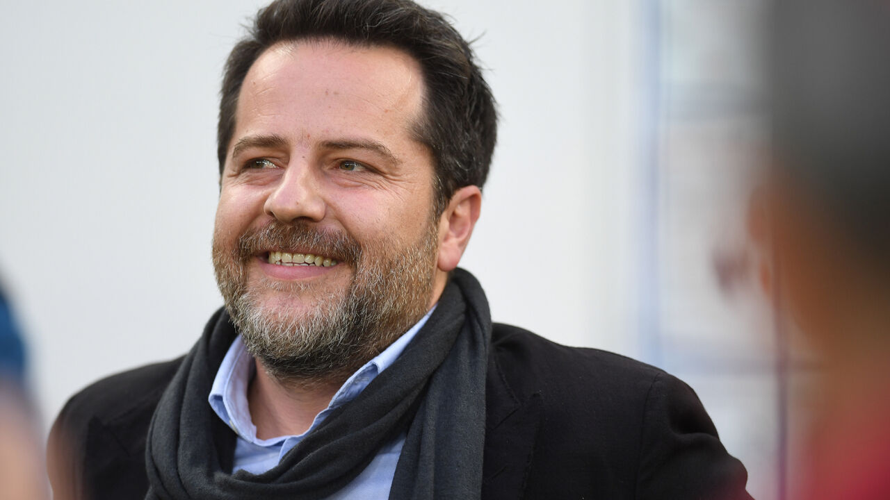 Erden Timur'dan Florya projesi için yeni açıklama! Galatasaray'da yönetim yetki istiyor... Erden Timur'dan Florya projesi için yeni açıklama! Galatasaray'da yönetim yetki istiyor... - 2. Resim