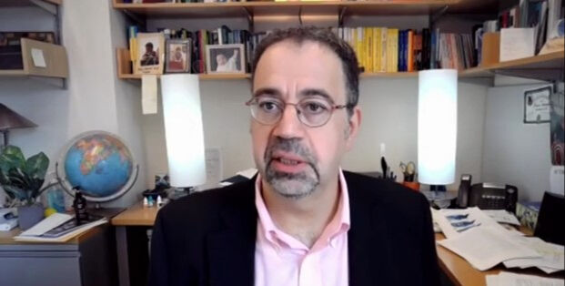 MIT Ekonomi Profes&ouml;r&uuml; Daron Acemoğlu T&uuml;rkiye'deki sadece birka&ccedil; şirketin yapay zekaya hazır olduğunu s&ouml;yledi - 3. Resim