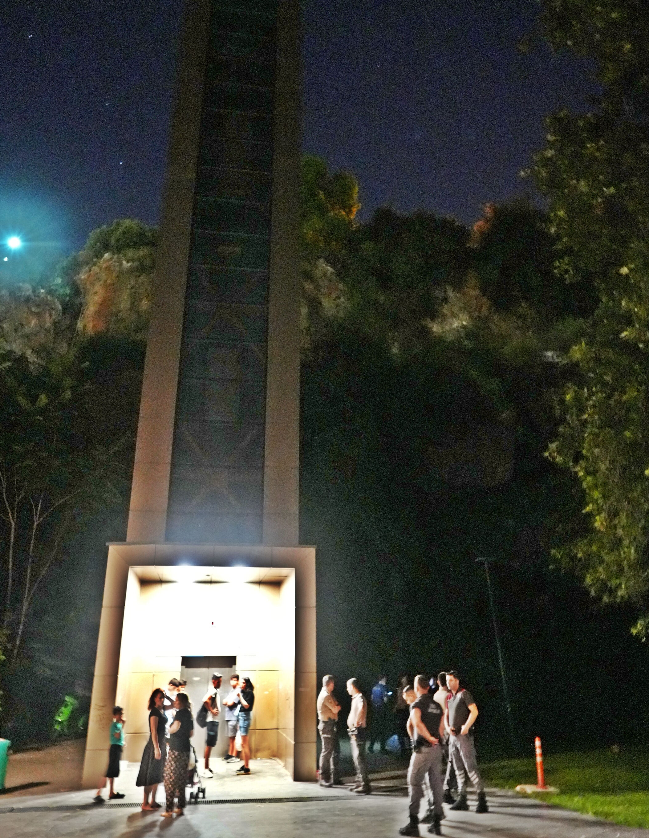 Sahile inen asansörde feci ölüm! 50 metreden düşerek öldü - 2. Resim