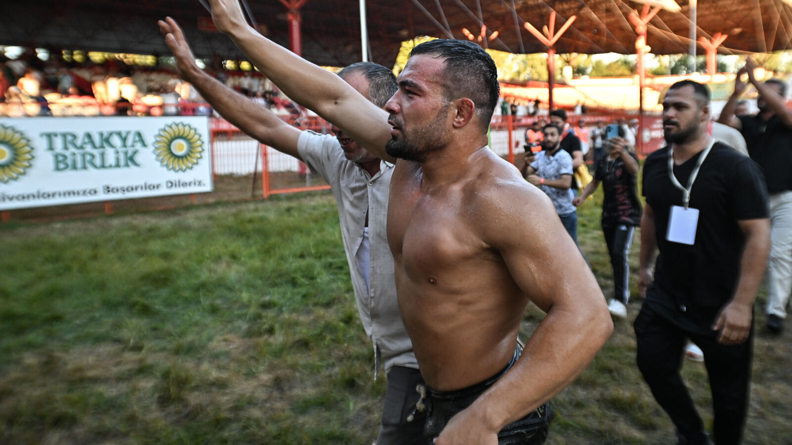 Kırkpınar'da başpehlivan Yusuf Can Zeybek oldu Kırkpınar'da başpehlivan Yusuf Can Zeybek oldu - 1. Resim