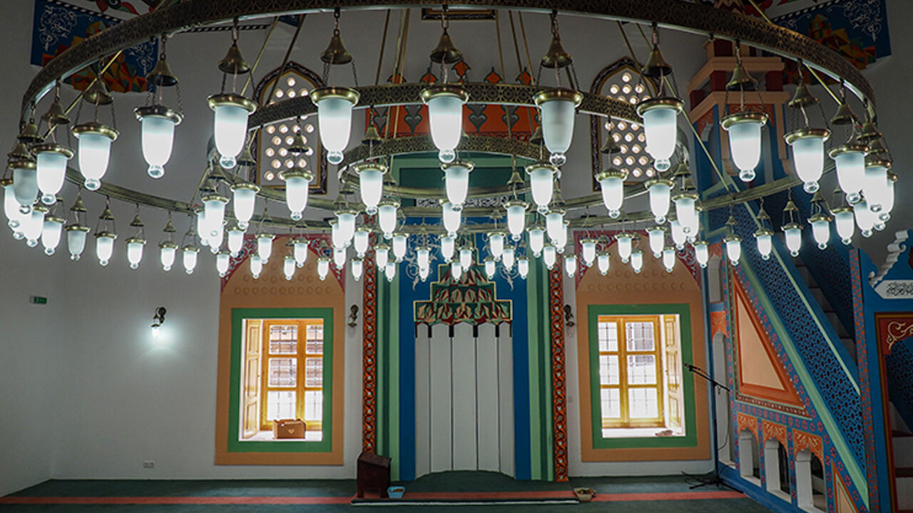 Sırplar tarihi camiyi savaşta ortadan kaldırdı! Türkiye yeniden inşa etti Sırplar tarihi camiyi savaşta ortadan kaldırdı! Türkiye yeniden inşa etti - 1. Resim