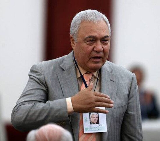 Celal Doğan fenalaşarak hastaneye kaldırıldı! - 1. Resim