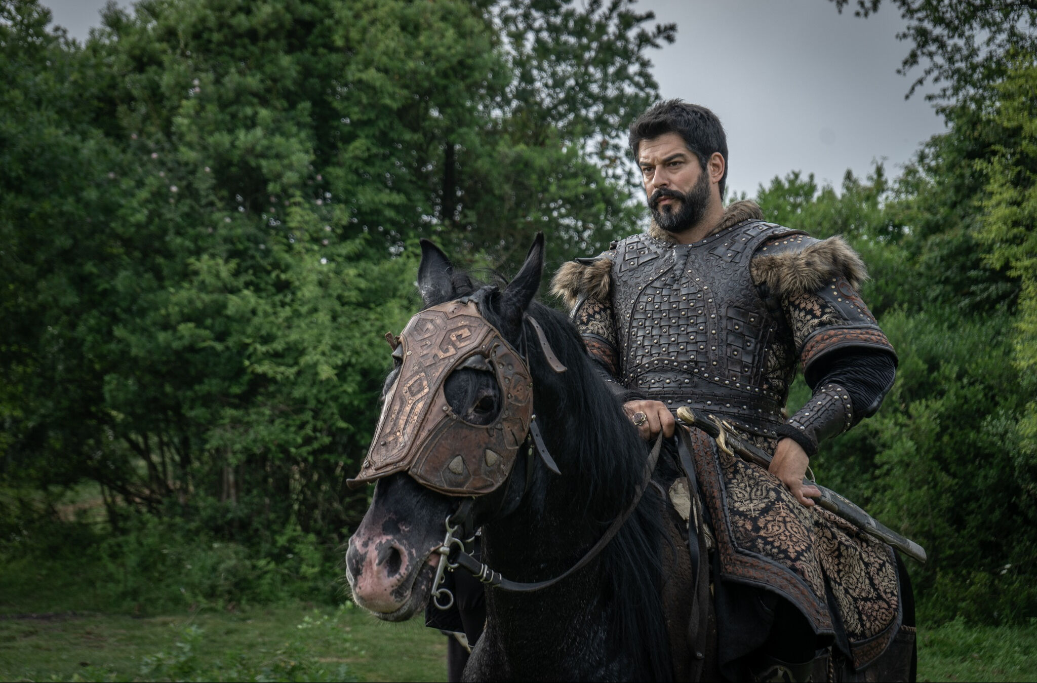 Kuruluş Osman’da 6. sezon öncesi şaşırtan ayrılık! Ünlü oyuncu kadroya veda etti - 2. Resim