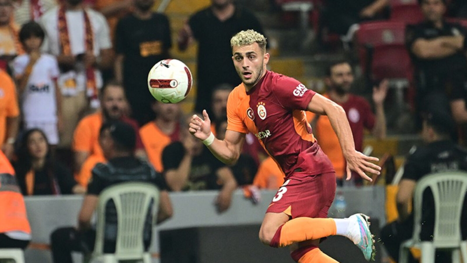 Barış Alper Yılmaz'a Premier Lig kancası! Galatasaray o rakamın altına inmeyecek Barış Alper Yılmaz'a Premier Lig kancası! Galatasaray o rakamın altına inmeyecek - 1. Resim