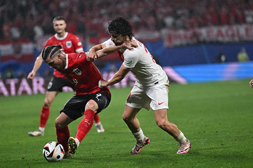 Cumhurbaşkanı Erdoğan, Ferdi Kadıoğlu için harekete geçmişti! Mourinho'dan cevap geldi - 2. Resim