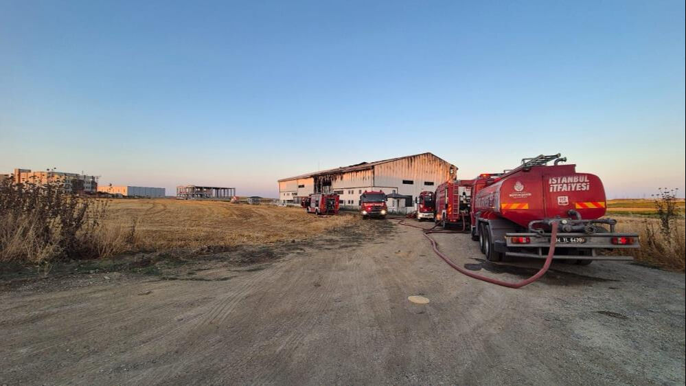 İstanbul'da dehşet dolu anlar! Önce patlama sonra yangın - 2. Resim