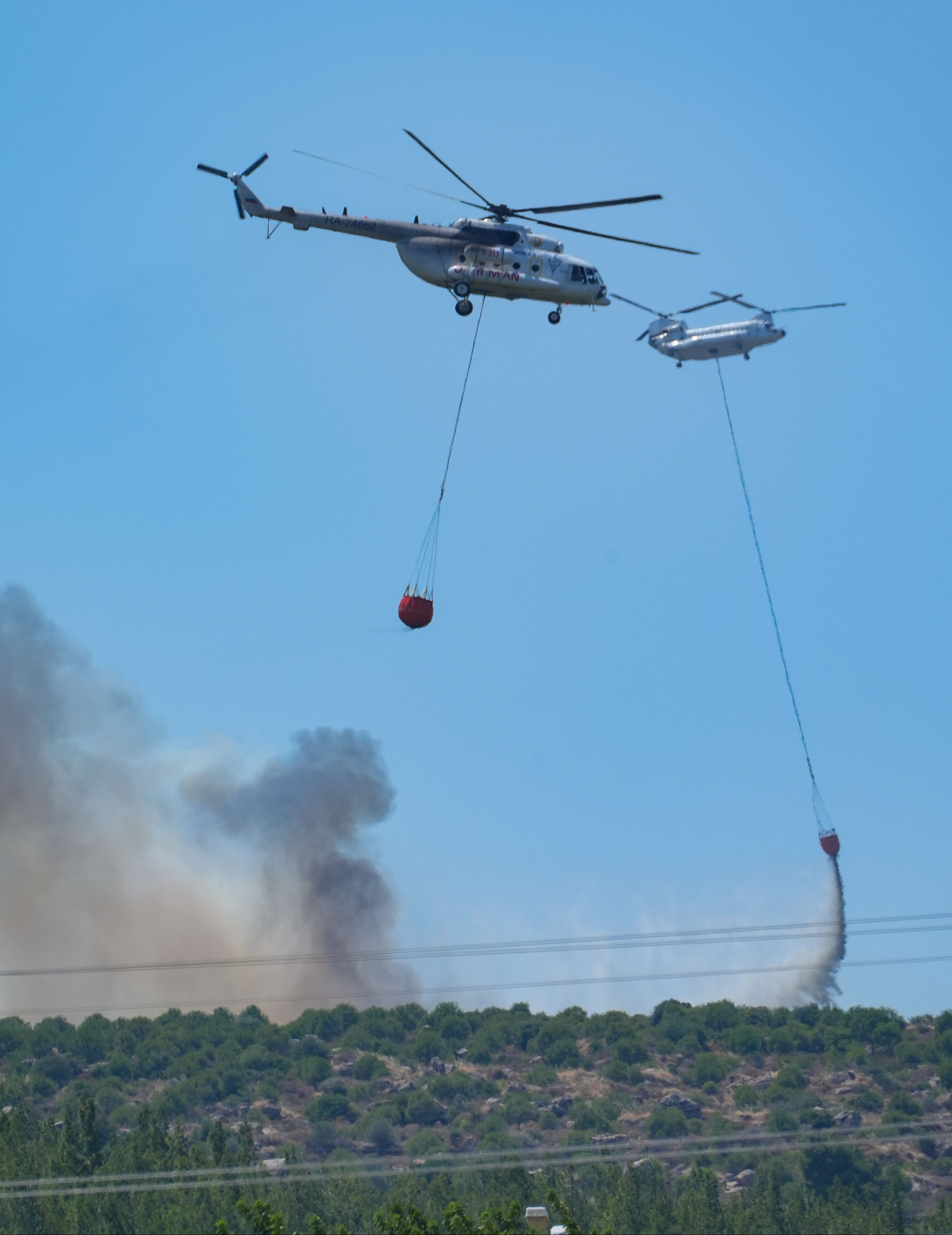 İzmir'de hareketli dakikalar! İki ilçe alevlere teslim oldu İzmir'de hareketli dakikalar! İki ilçe alevlere teslim oldu - 2. Resim