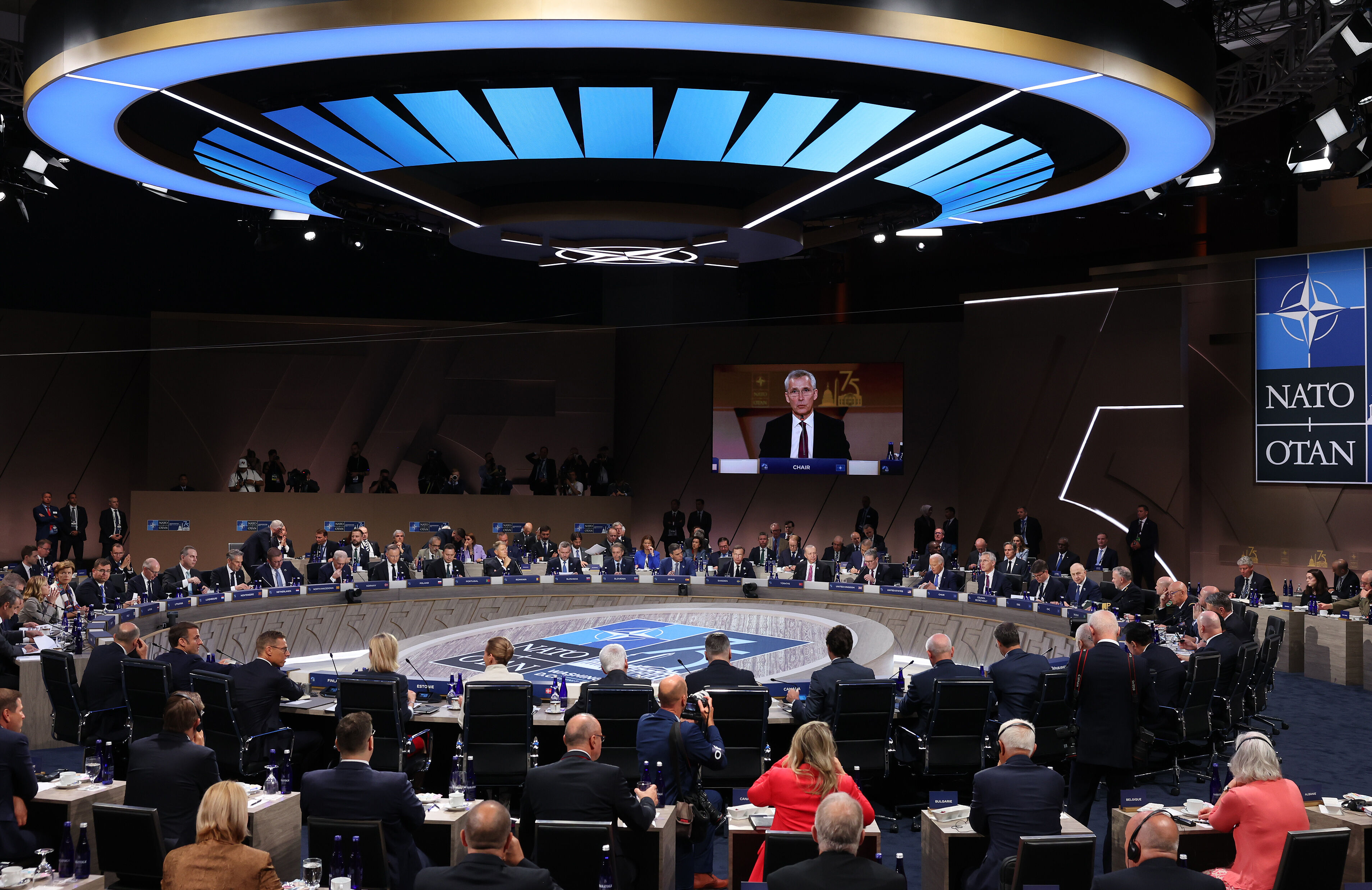 Erdoğan NATO liderler zirvesinde! Ukrayna Konseyi Oturumu başladı - 1. Resim