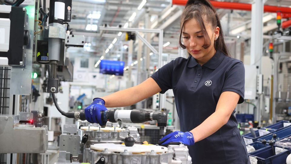 Otomobil üretimi Türkiye'ye kayıyor! BYD'den sonra Alman devinden yeni karar - 2. Resim