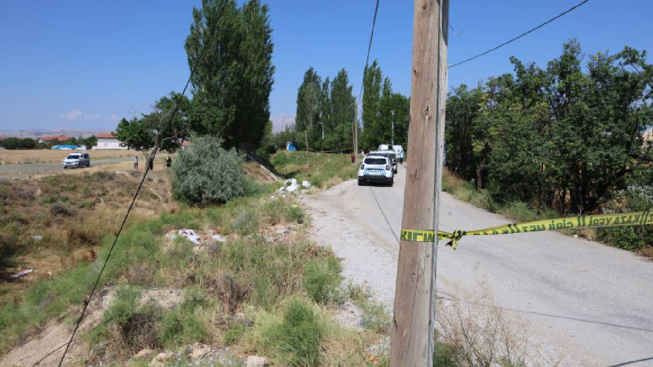 Sulama kanalında erkek cesedi bulundu! - 1. Resim