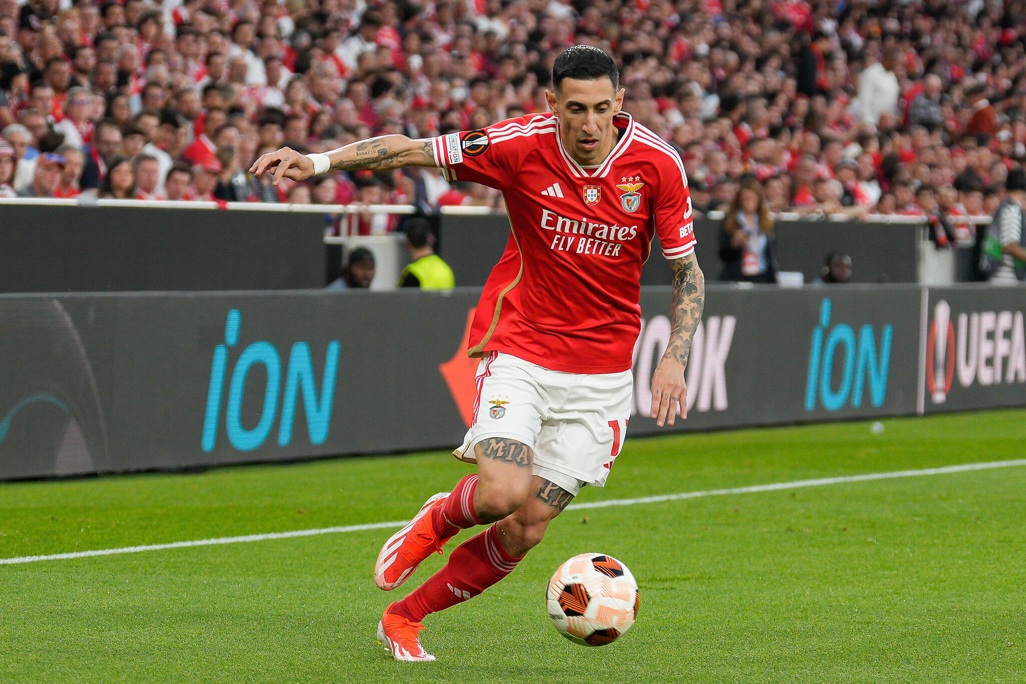 Arjantinli yıldız Angel Di Maria sonunda imzayı attı! Arjantinli yıldız Angel Di Maria sonunda imzayı attı! - 1. Resim