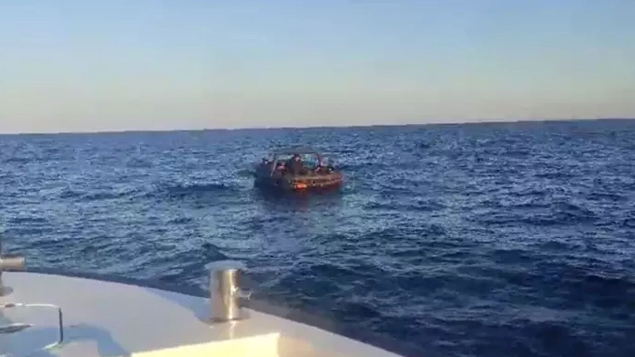 Avrupa'nın İşkencenin &Ouml;nlenmesi Komitesi'nden Yunanistan uyarısı! G&ouml;&ccedil;menleri &ouml;l&uuml;me itiyorlar - 1. Resim