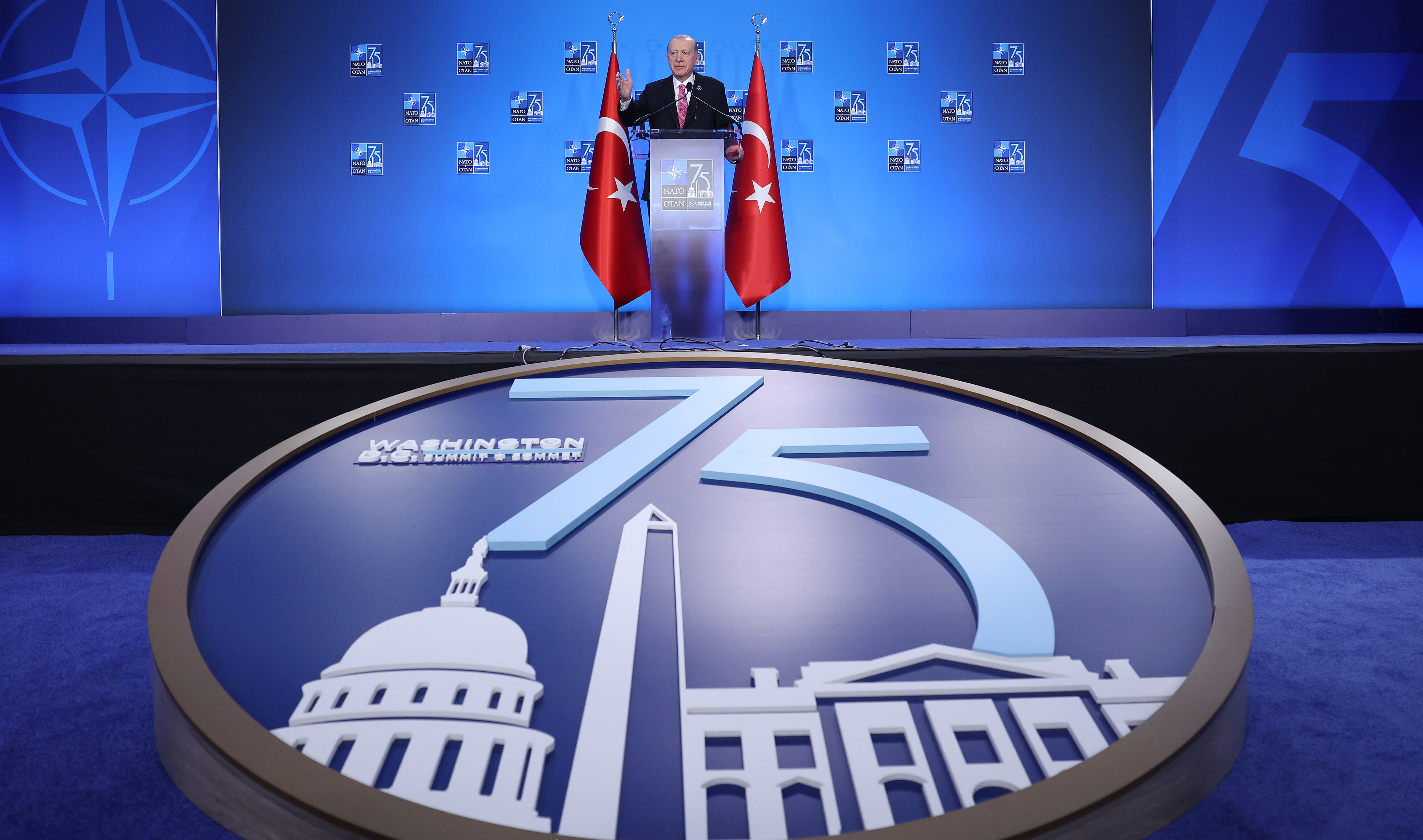 Erdoğan NATO Zirvesi'nde konuştu, dünyanın gündemine oturdu: Açıkça meydan okuyor Erdoğan NATO Zirvesi'nde konuştu, dünyanın gündemine oturdu: Açıkça meydan okuyor - 2. Resim