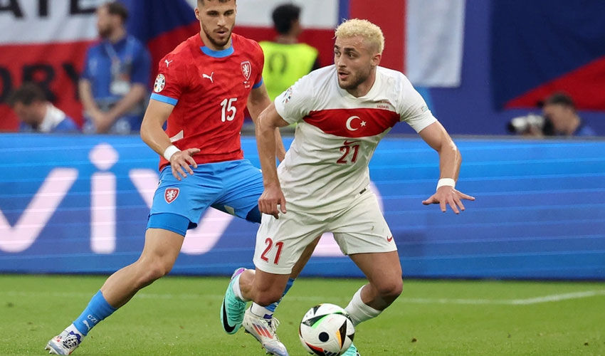 Galatasaray'dan 60 milyon euroluk dev satış! 2 yıldızdan rekor kazanç Galatasaray'dan 60 milyon euroluk dev satış! 2 yıldızdan rekor kazanç - 2. Resim