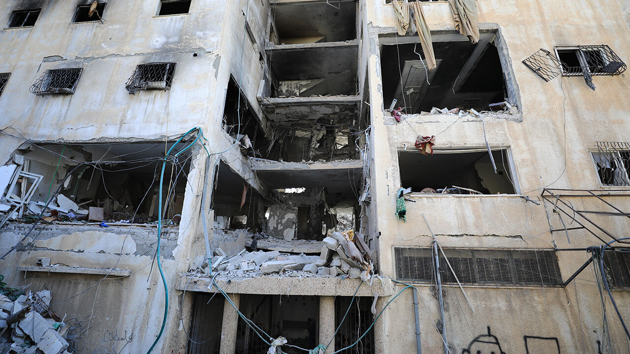 İsrail'in çekildi Tal al-Hawa'da onlarca ölü bulundu İsrail'in çekildi Tal al-Hawa'da onlarca ölü bulundu - 1. Resim