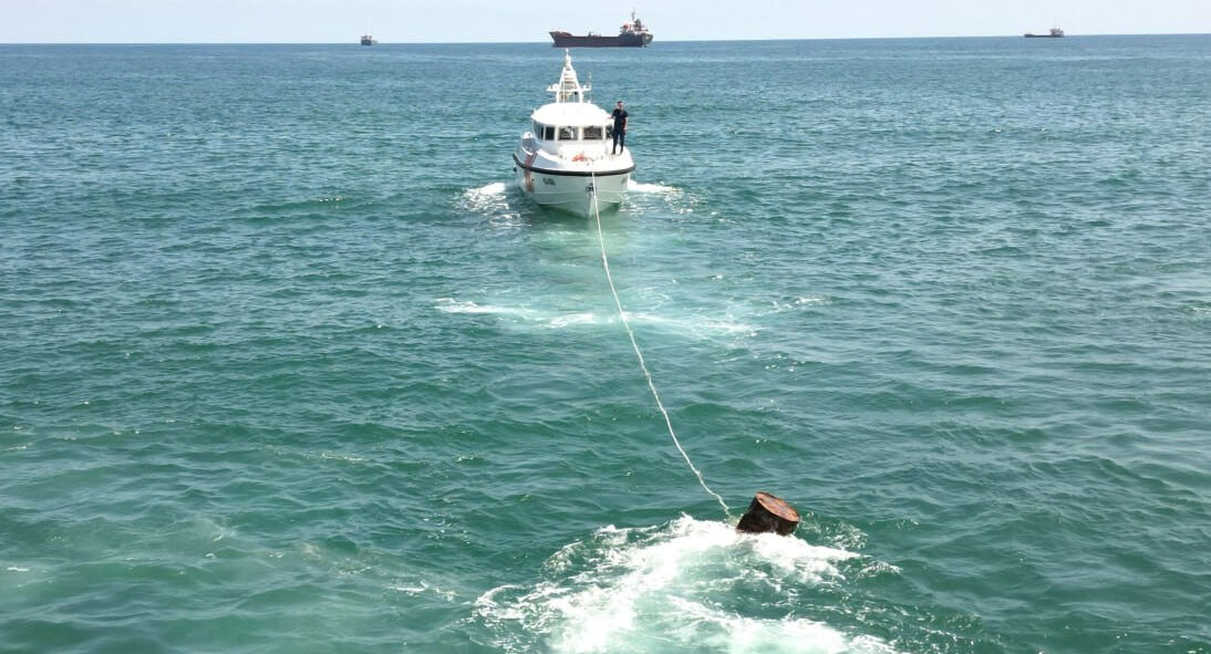 Tatilciler ceset sandı, ekipler harekete geçti! Bakın o cisim ne çıktı Tatilciler ceset sandı, ekipler harekete geçti! Bakın o cisim ne çıktı - 1. Resim