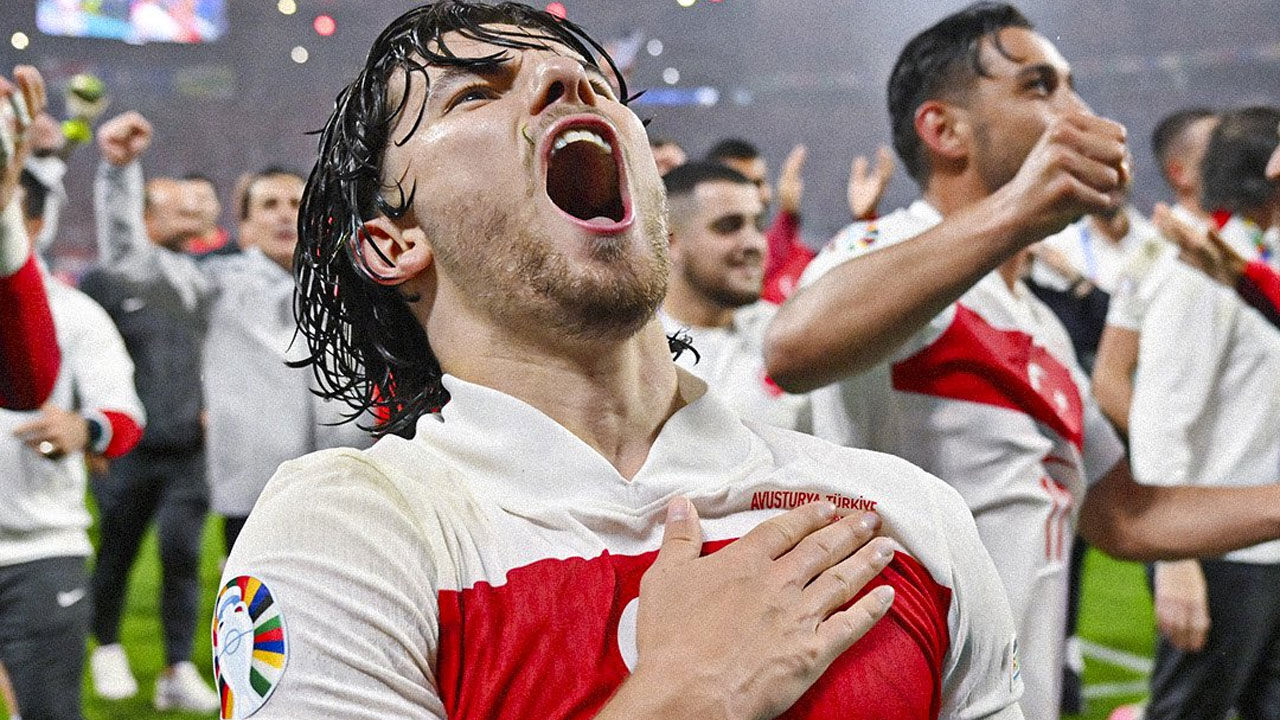 Ayrılırsa Türk futbol tarihine geçecek! Fenerbahçe'nin Ferdi Kadıoğlu için istediği bonservis belli oldu Ayrılırsa Türk futbol tarihine geçecek! Fenerbahçe'nin Ferdi Kadıoğlu için istediği bonservis belli oldu - 1. Resim