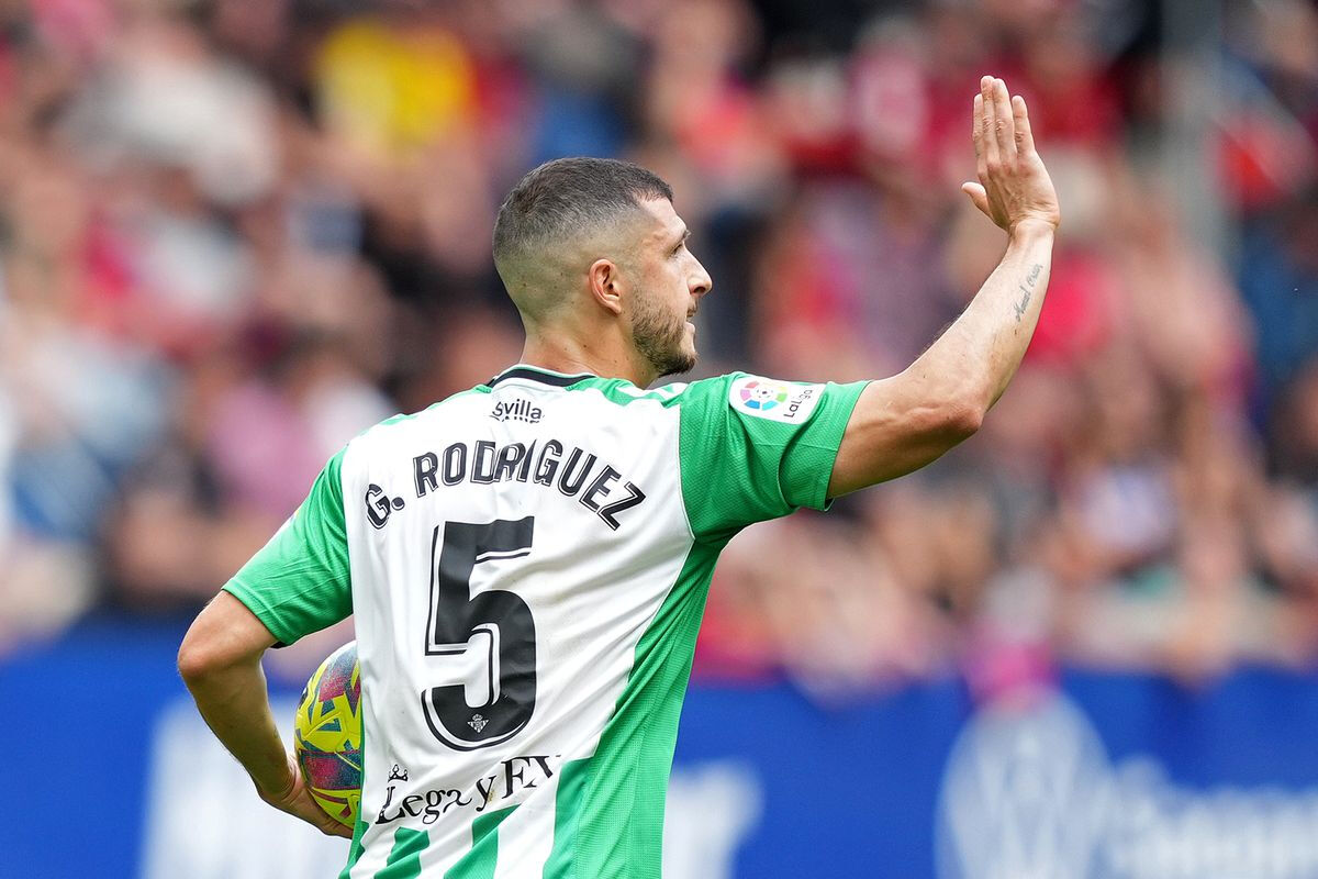 Okan Buruk yeni yıldızını buldu! Lucas Torreira'nın yanına aslan geliyor... Okan Buruk yeni yıldızını buldu! Lucas Torreira'nın yanına aslan geliyor... - 1. Resim