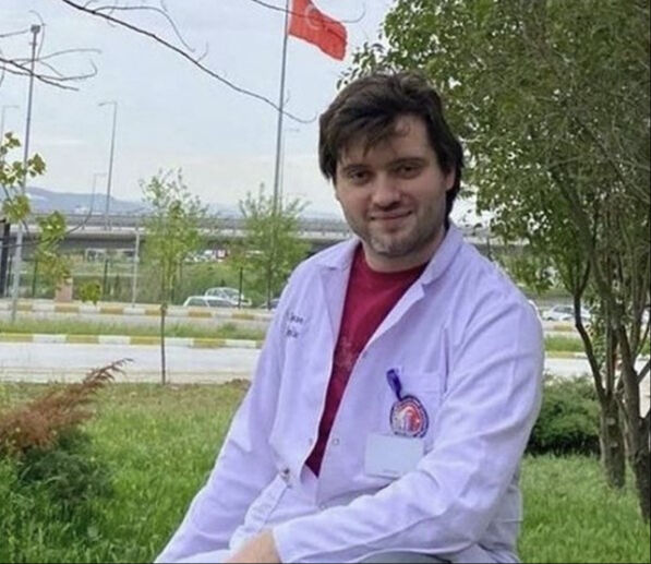 Sağlık Bakanlığı'ndan hayatını kaybeden 'Dr. Uğurcan' hakkında açıklama! Soruşturma başlatıldı - 2. Resim