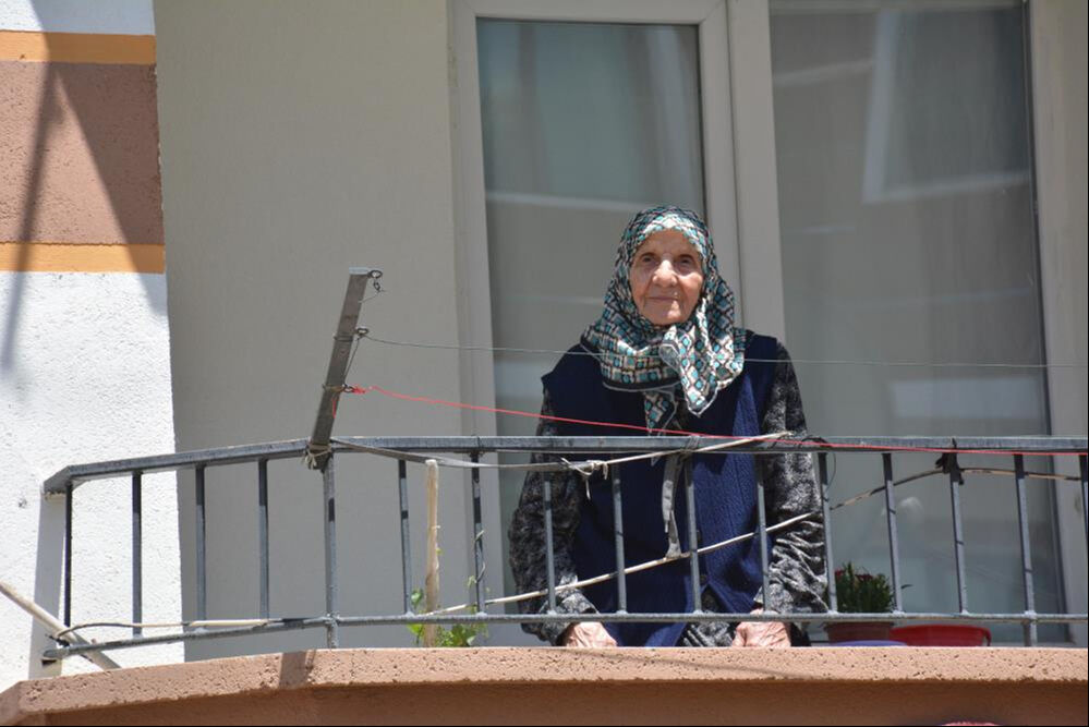 15 Temmuz'da 3 şehit veren 96 yaşındaki Muzaffer Gülşen'in hayali Cumhurbaşkanı Erdoğan ile tanışmak 15 Temmuz'da 3 şehit veren 96 yaşındaki Muzaffer Gülşen'in hayali Cumhurbaşkanı Erdoğan ile tanışmak - 4. Resim